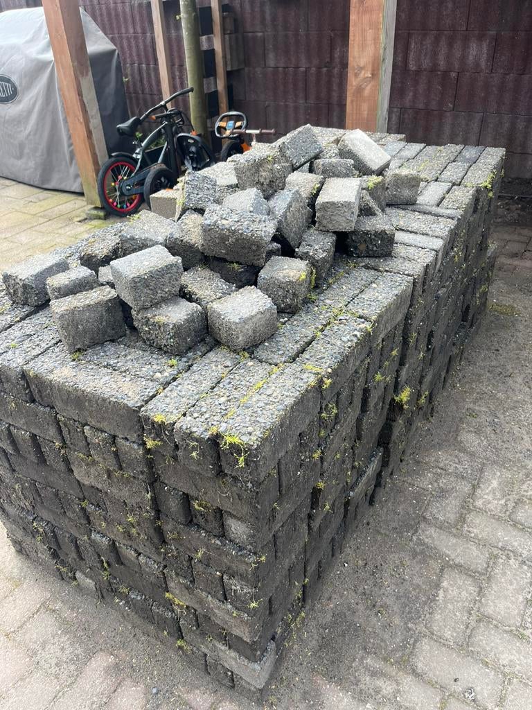 Gratis klinkers 2 kleuren. 20x6 cm. heel veel m2, Tuin en Terras, Tegels en Klinkers, Ophalen, Gebruikt, Klinkers, 10 m² of meer