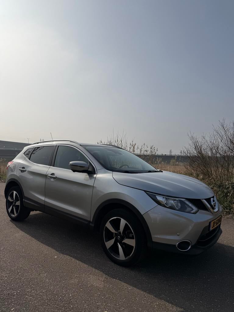 Nissan Qashqai 1.2 N-Connecta  Dig-t 85KW 2WD CVT 2016 Grijs, Auto's, Nissan, 4 cilinders, Overige bekleding, Origineel Nederlands