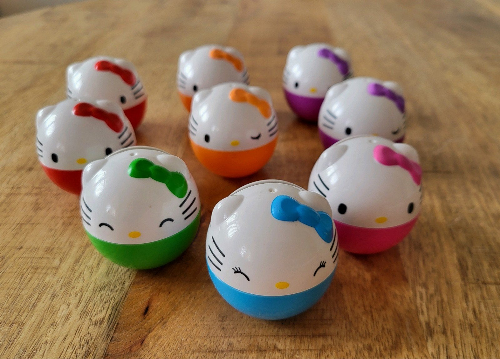 Hello Kitty capsule-spaarpotjes - set van 8, Ophalen of Verzenden, Zo goed als nieuw