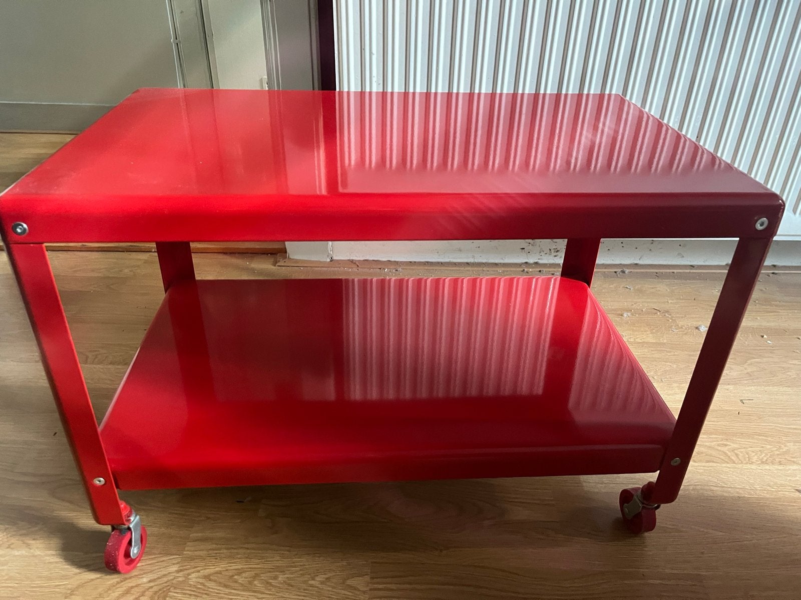 Rode IKEA PS 2012 salontafel op wielen, design Ola Wihlborg, Ophalen, Gebruikt, 50 tot 100 cm, Metaal