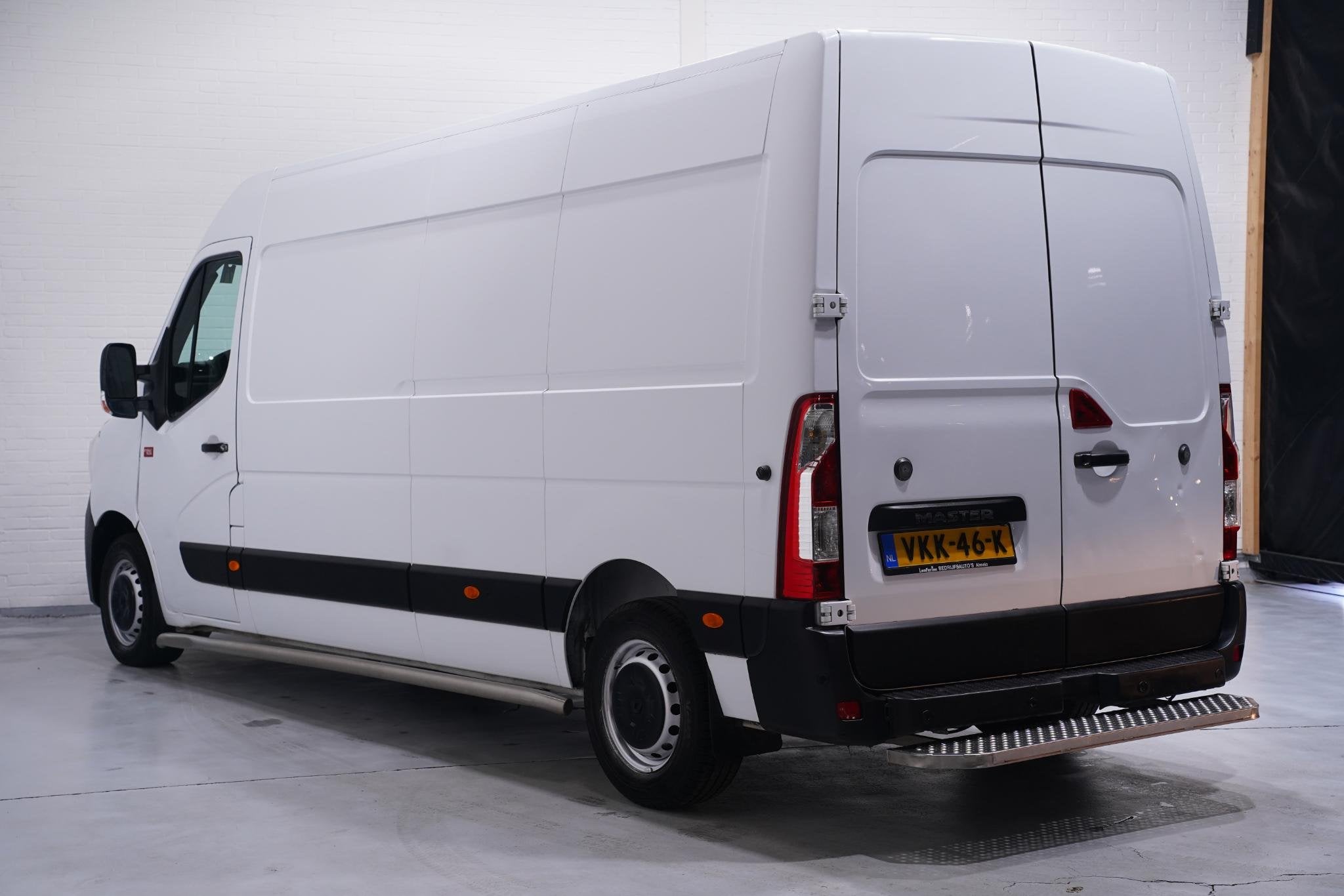 Renault Master 2.3 dCi 150 pk L3H2 Navi, Camera Dode Hoek As, Voorwielaandrijving, Stof, Gebruikt, 4 cilinders