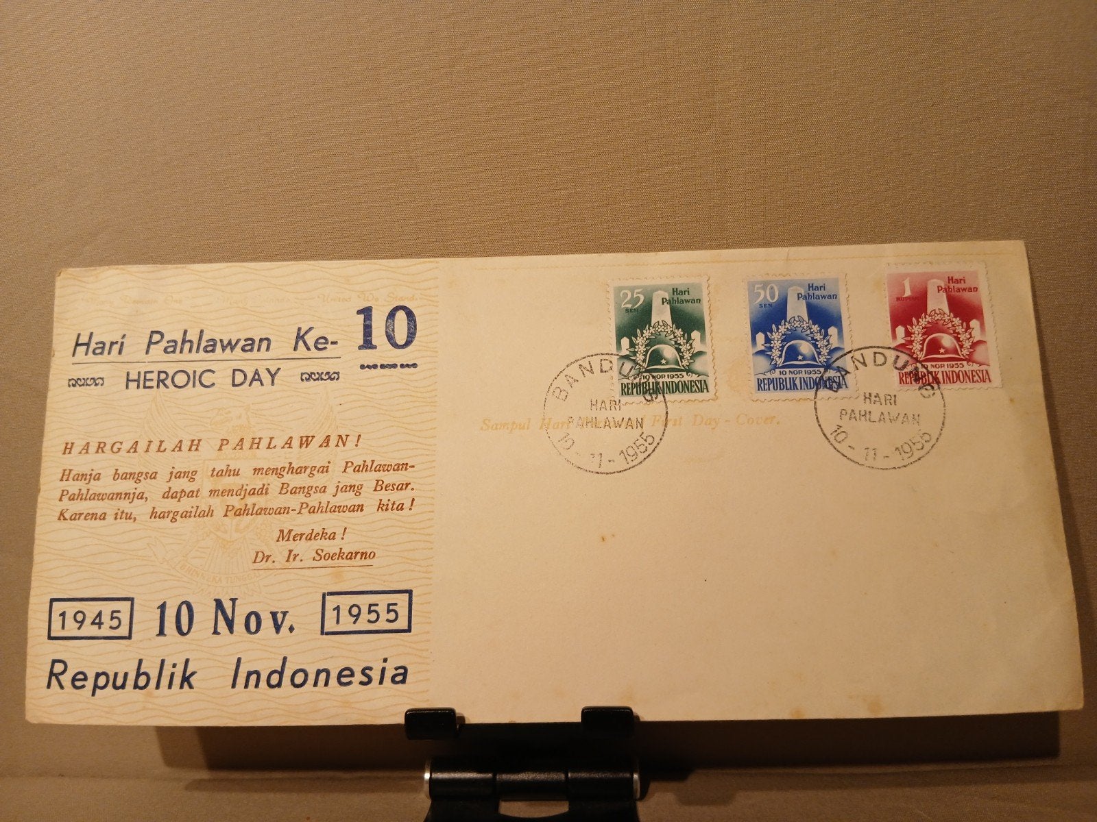 Indonesische Eerste Dag Envelop - Hari Pahlawan 1955, Postzegels en Munten, Postzegels | Eerstedagenveloppen, Ophalen of Verzenden