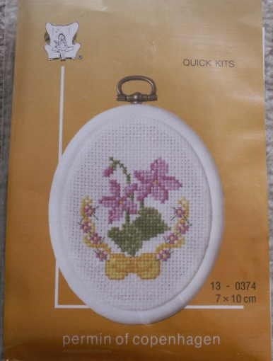 Compleet borduurpakket model bloemen kleur paars incl lijst, Ophalen of Verzenden, Nieuw, Patroon