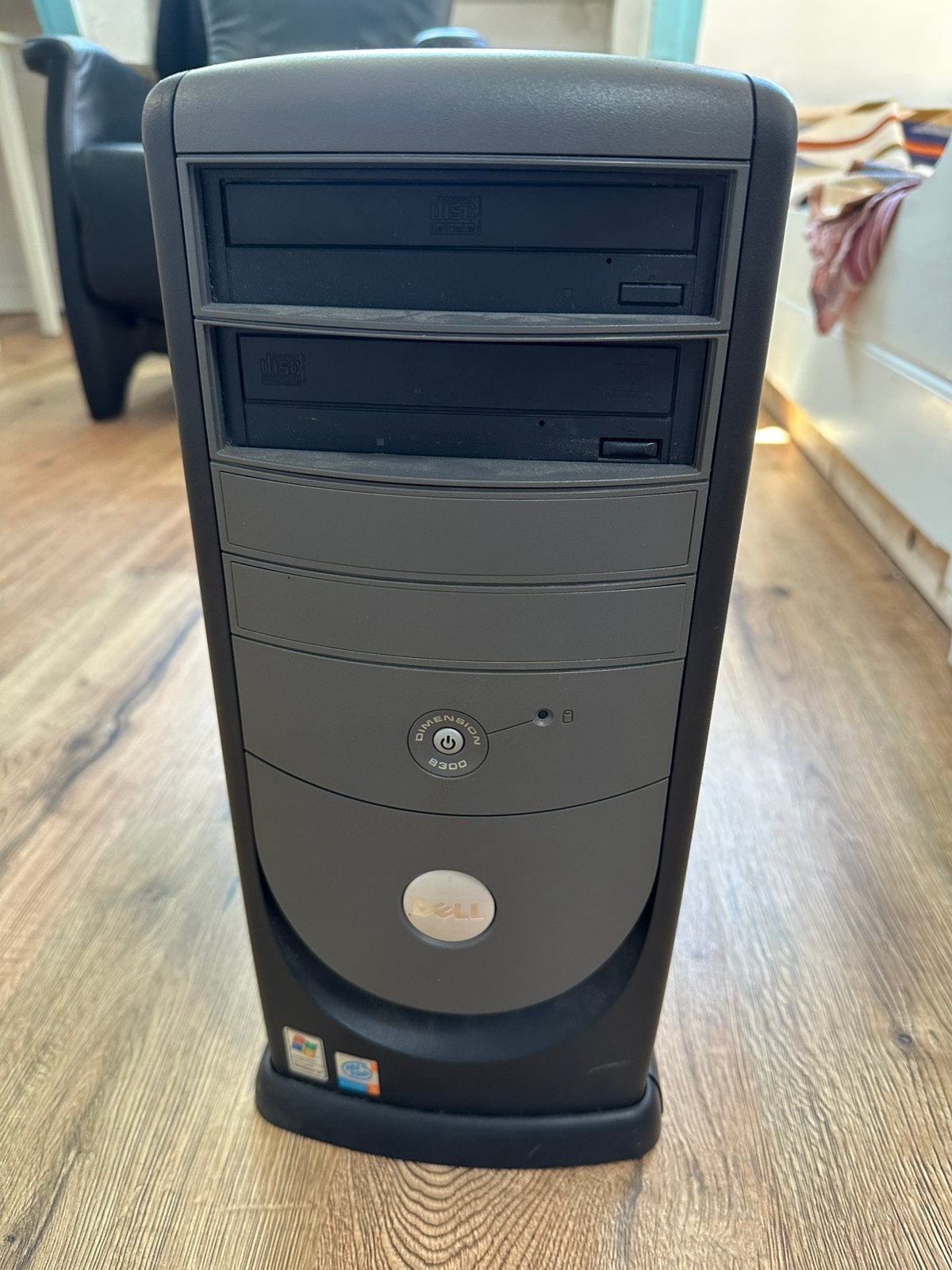 Dell demension 8300, serial GW7P51J, Ophalen