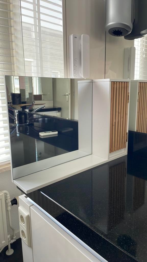 Badkamer meubel met spiegel, Huis en Inrichting, Keuken | Complete keukens, Ophalen, Zo goed als nieuw, Overige typen