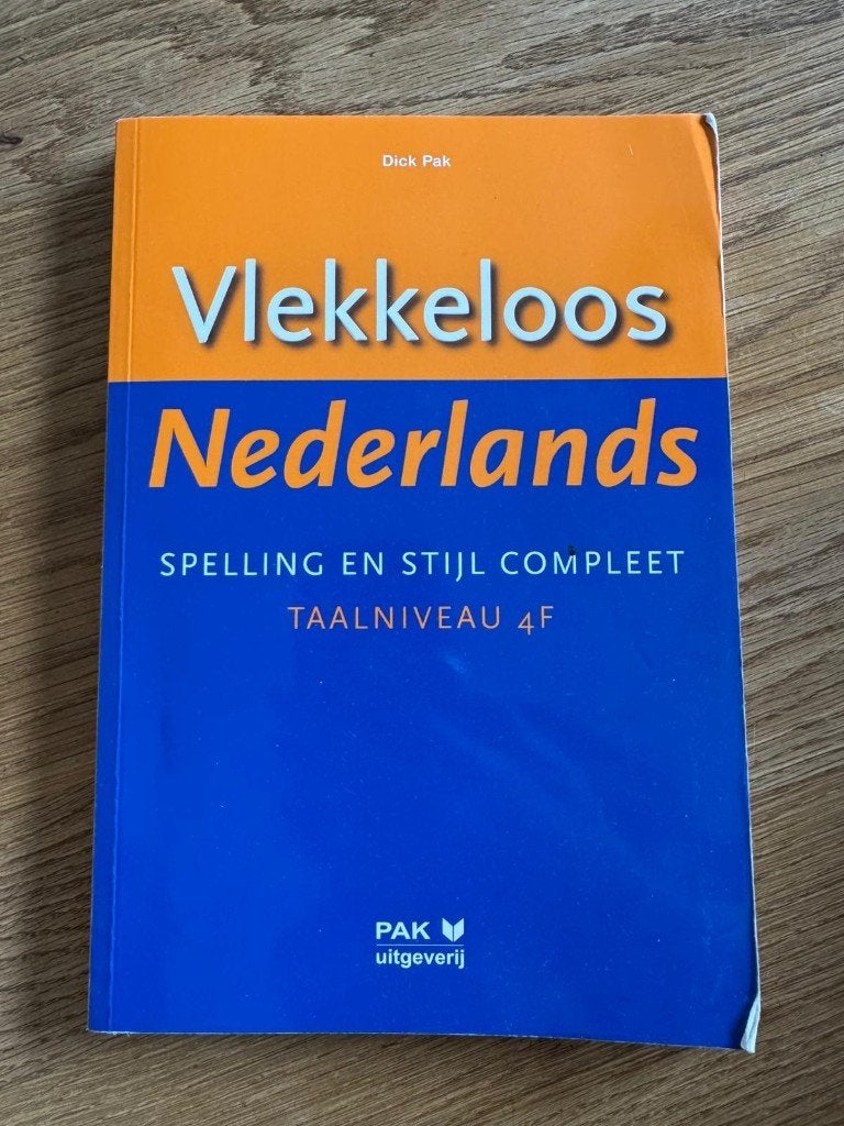 Vlekkeloos Nederlands, Boeken, Ophalen of Verzenden, Alpha, Zo goed als nieuw, HBO