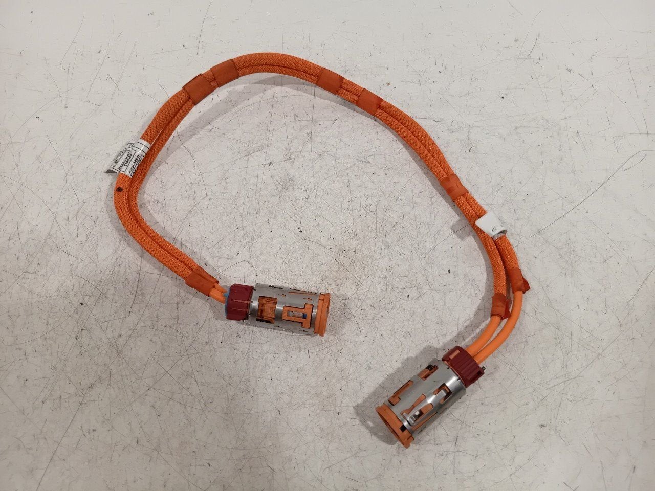 Kabel BMW iX, Onderdelen@venauto.nl, Van der Ven Autorecycling B.V., Gebruikt, Ettenseweg 76, 4706 PB Roosendaal, The Netherlands