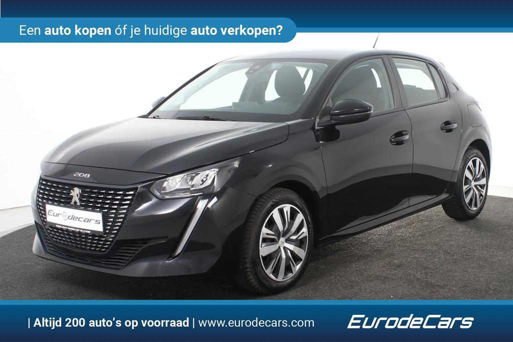 Peugeot 208 Active *Carplay*Navigatie*DAB* (bj 2020), Voorwielaandrijving, Stof, 1199 cc, Zwart
