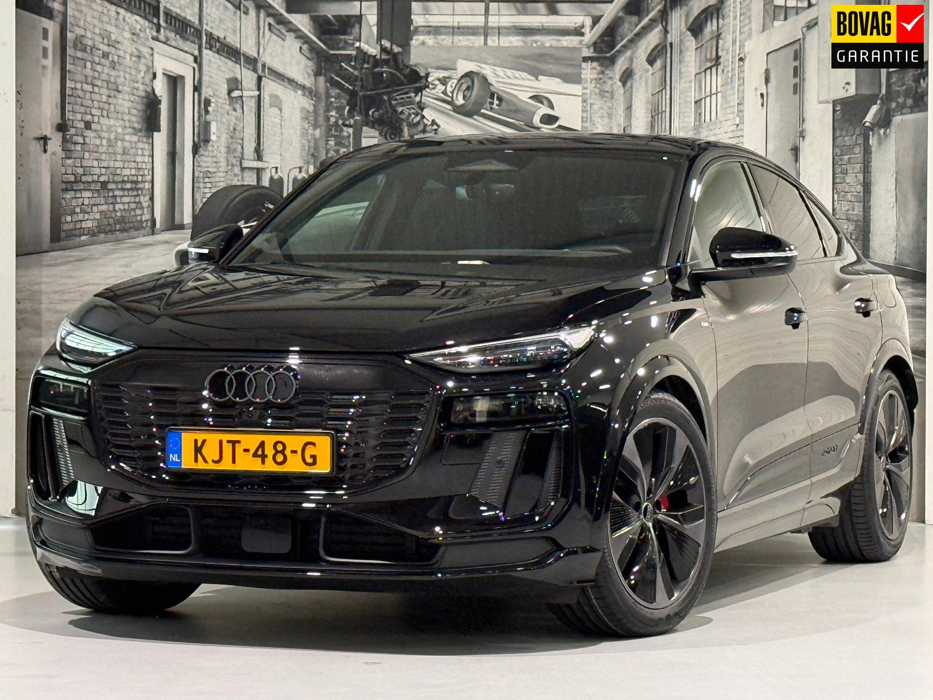 Audi Q6 Sportback e-tron S edition performance 100 kWh, Auto's, Automaat, Dealer onderhouden, Gebruikt, Zwart