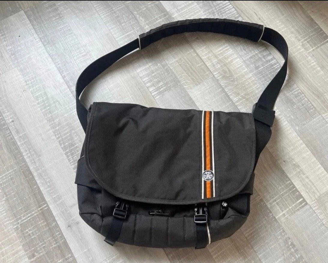 Crumpler tas butter baby, Ophalen of Verzenden, 13 inch, Zo goed als nieuw