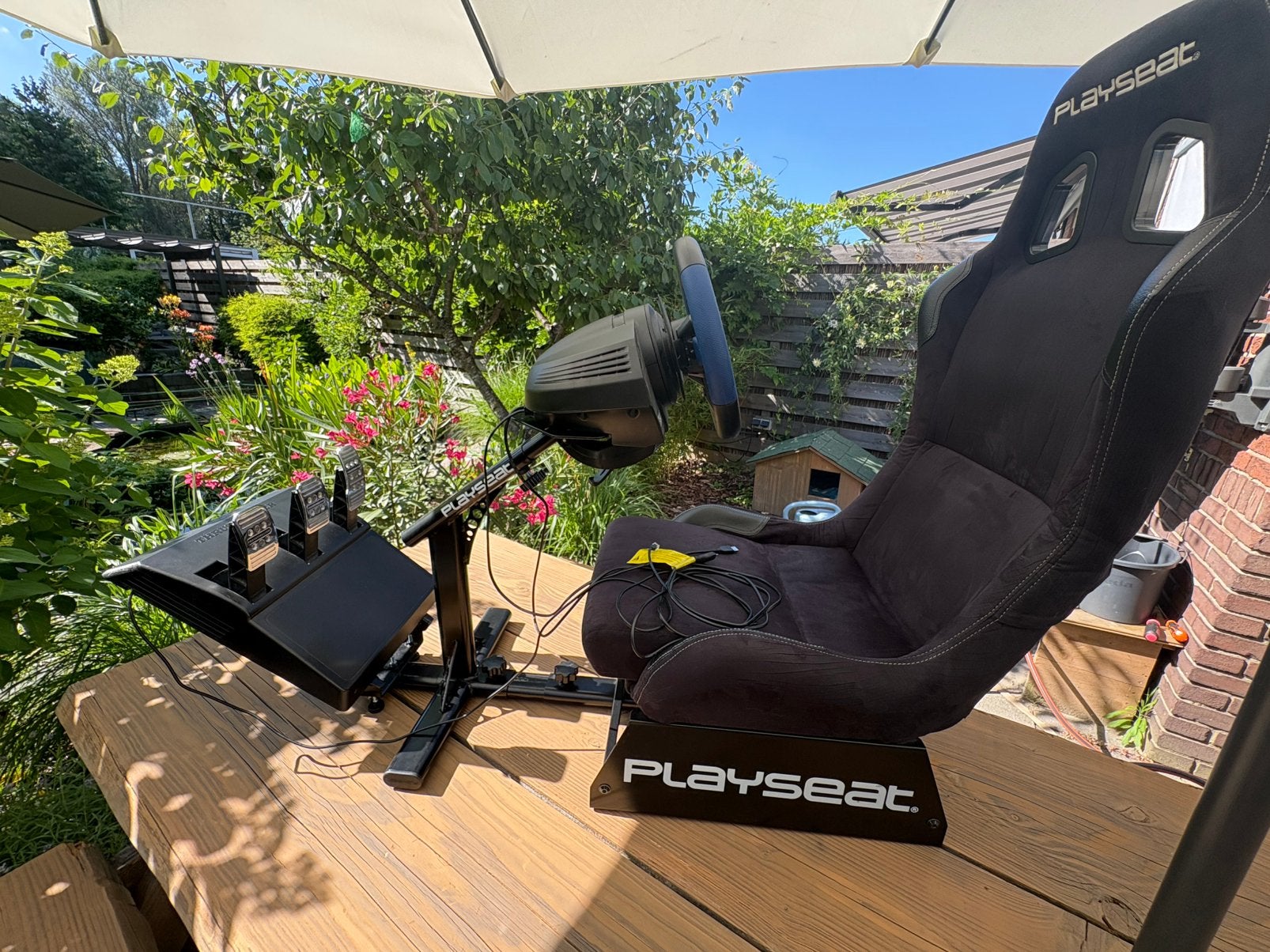 Playseat Evolution + Thrustmaster T150 Pro Force Feedback, Spelcomputers en Games, Spelcomputers | Sony PlayStation Consoles | Accessoires