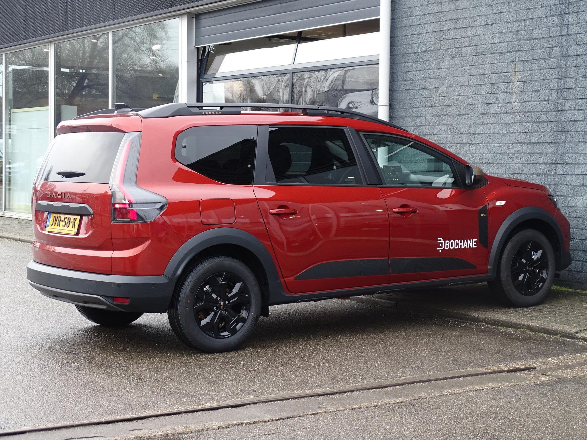 Dacia Jogger 1.8 hybrid 155 limited edition 7p. | DEMO | Nav, Auto's, Dacia, 7 stoelen, Origineel Nederlands, Bedrijf, Hybride Elektrisch/Benzine