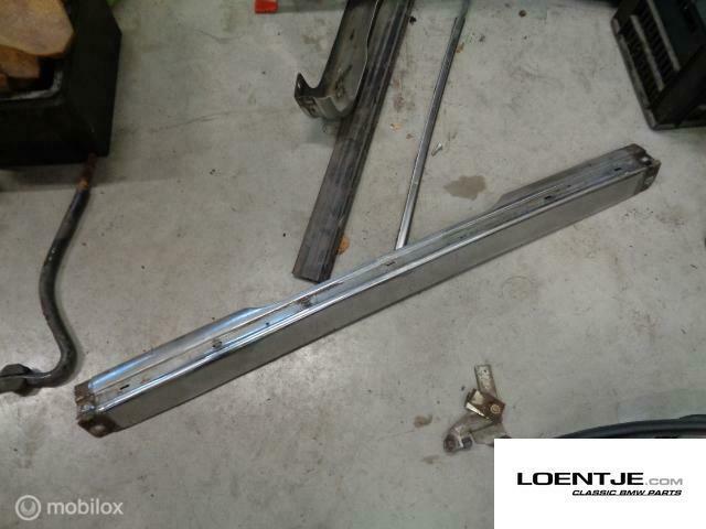 Achterbumper midden deel bmw e21 323i 320 318i 316, Gebruikt, Ophalen of Verzenden, Achter, Bumper