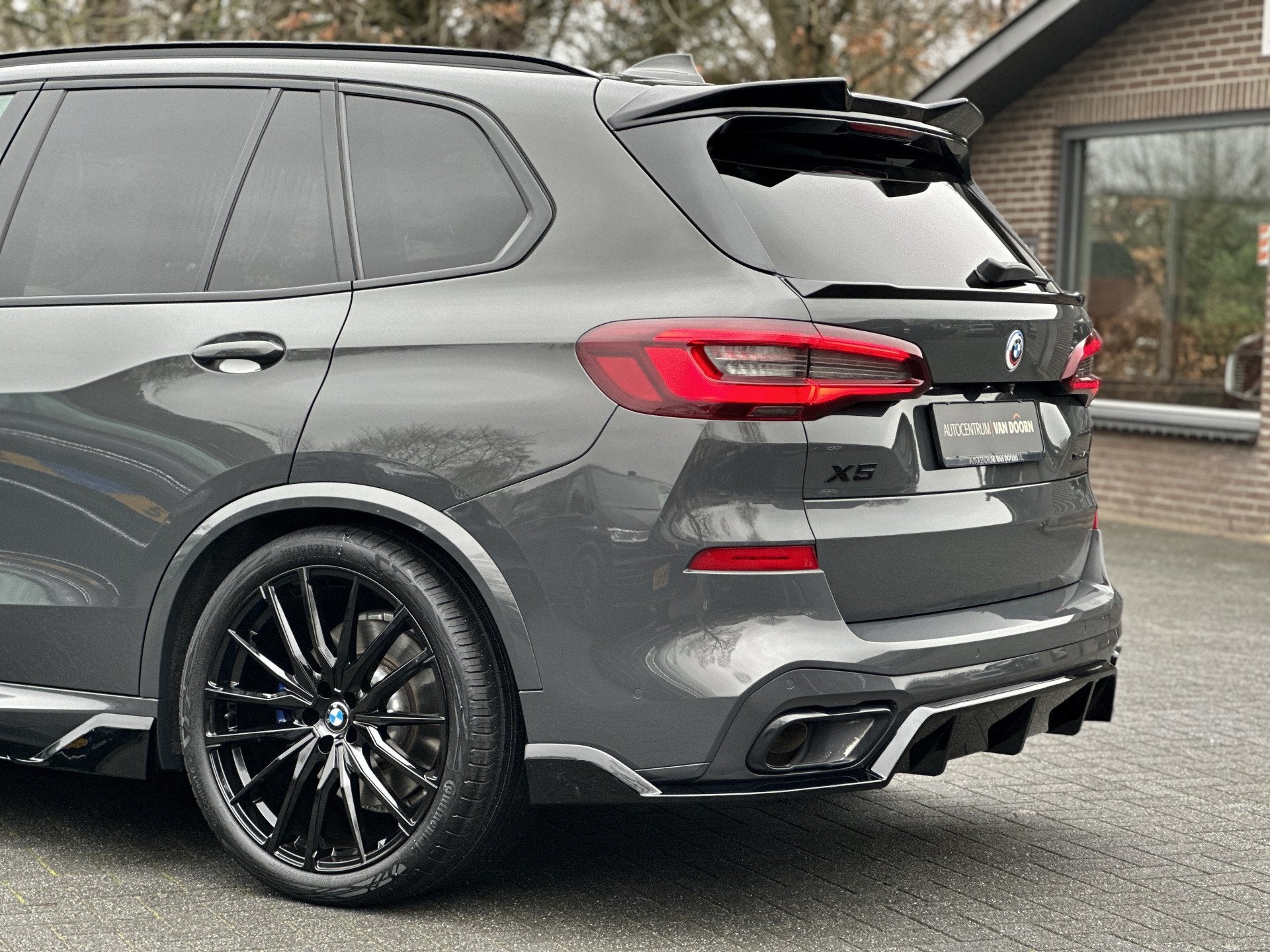 BMW X5 xDrive45e | M-Sport | Individual | Dravitgrau | Panod, Auto's, Automaat, Dealer onderhouden, Gebruikt, Vierwielaandrijving