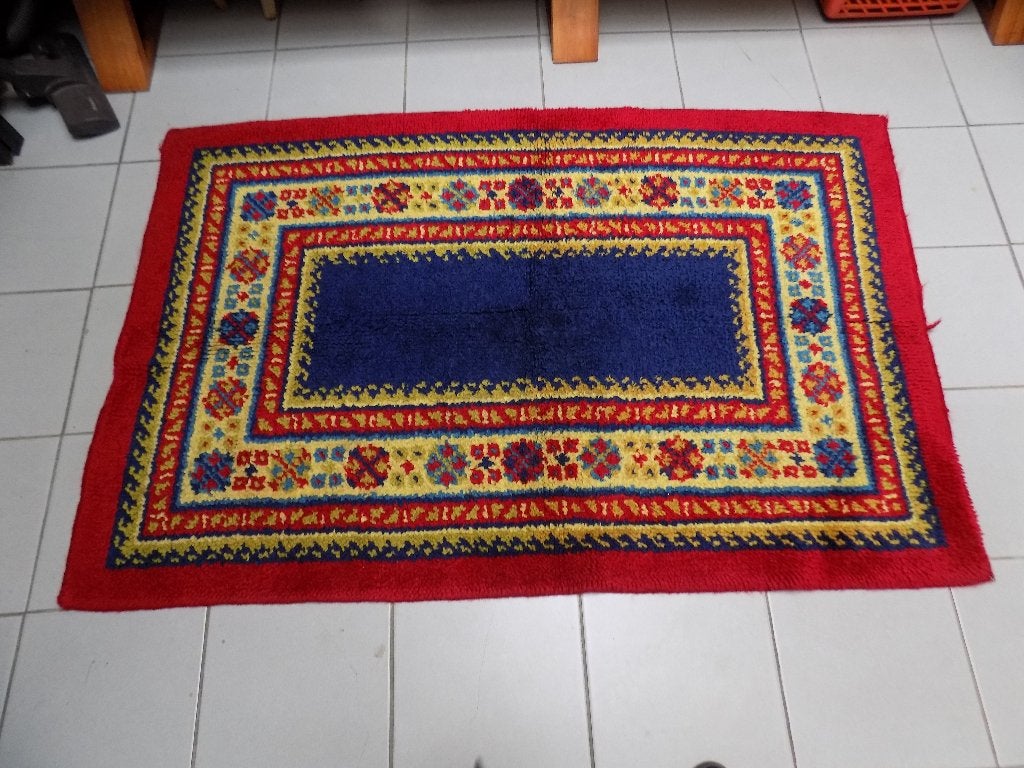 vloerkleed kleurig rood blauw klassiek vintage, Ophalen of Verzenden, Gebruikt