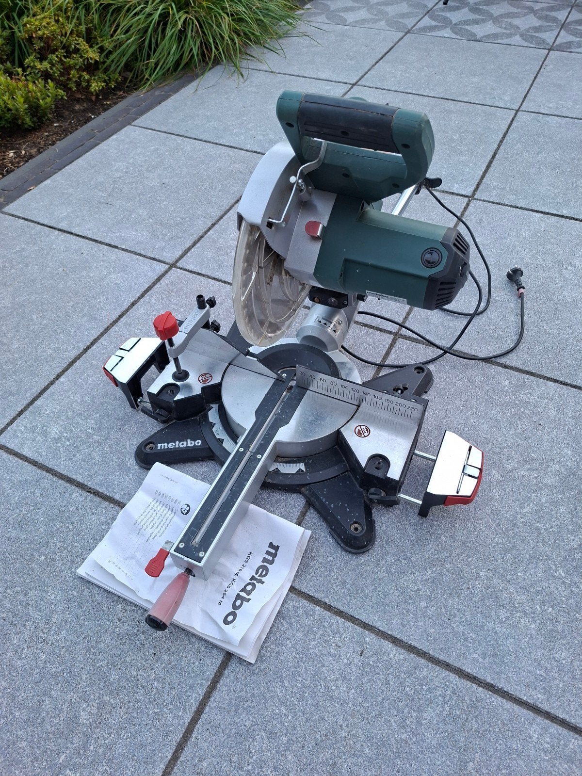 Nette Metabo KGS 254 M Afkortzaag - verstekzaag met trekfunc, Doe-het-zelf en Verbouw, Gereedschap | Zaagmachines, Ophalen, Gebruikt