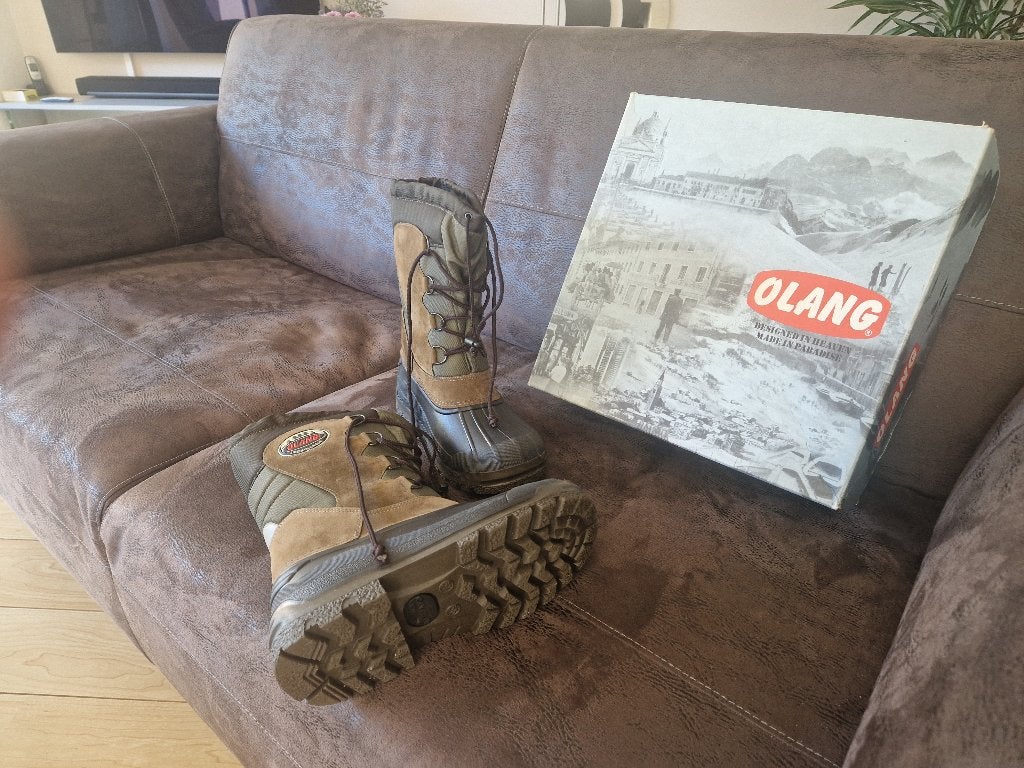 Stevige moonboots, Maat 38/40 (M), Overige typen, Onbekend., Ophalen of Verzenden