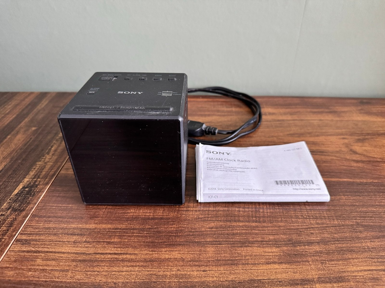 Sony Wekkerradio, Witgoed en Apparatuur, Wekkers, Ophalen of Verzenden, Gebruikt, Digitaal