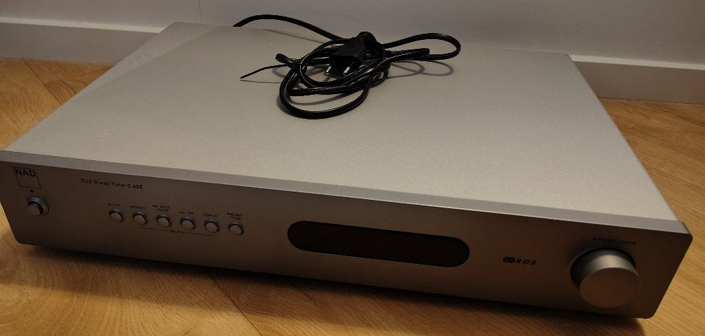 NAD C425 met afstandsbediening, Ophalen, Gebruikt