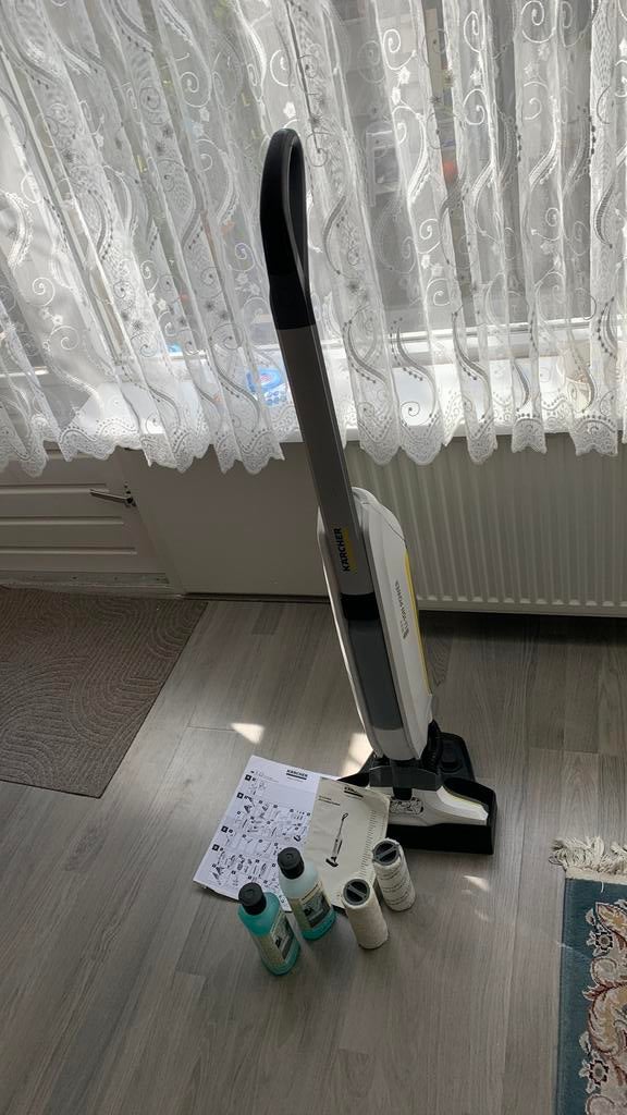 KÄRCHER FC 5 Cordless Premieum, Ophalen of Verzenden, Mop of Dweil