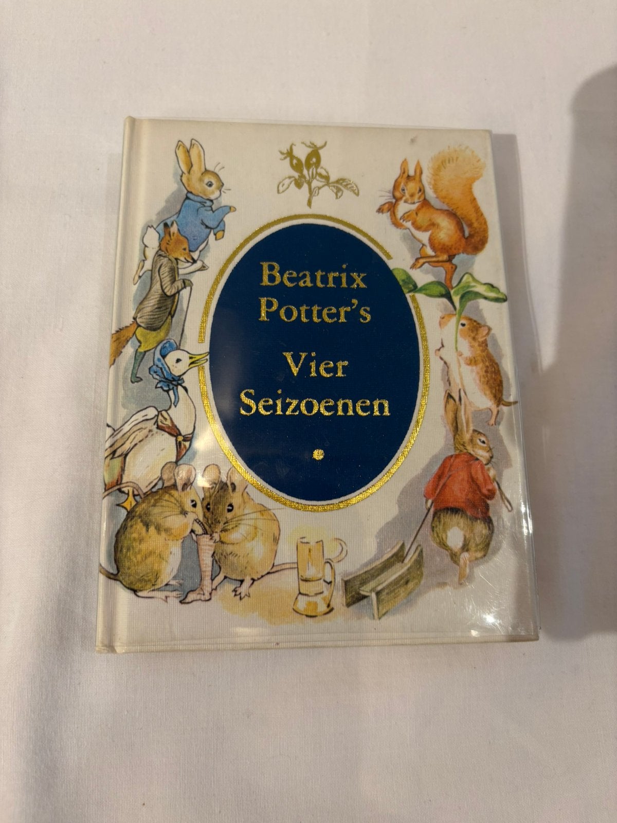 Nieuw Beatrix Potter 4 seizoenen boekje, Ophalen of Verzenden, Zo goed als nieuw, Fictie algemeen