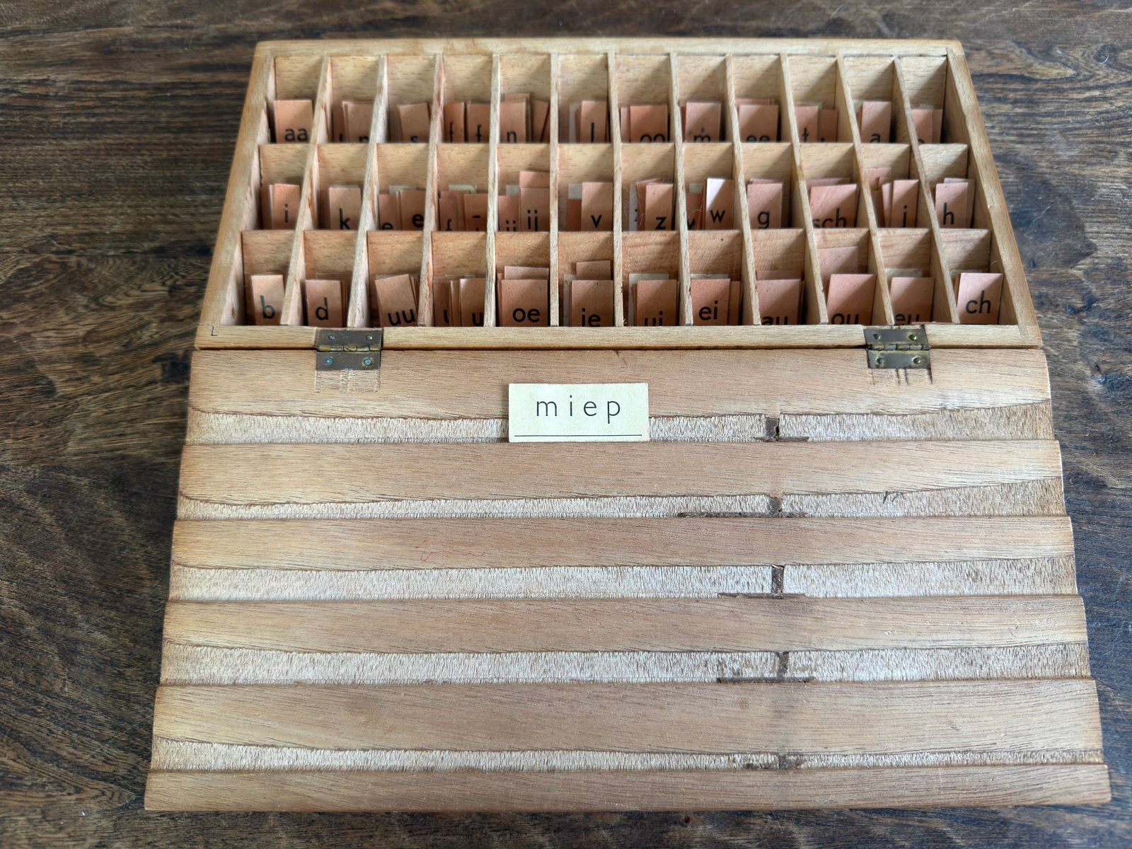 Vintage Malmberg’s Letterdoos – oude schoolse letterdoos, Ophalen