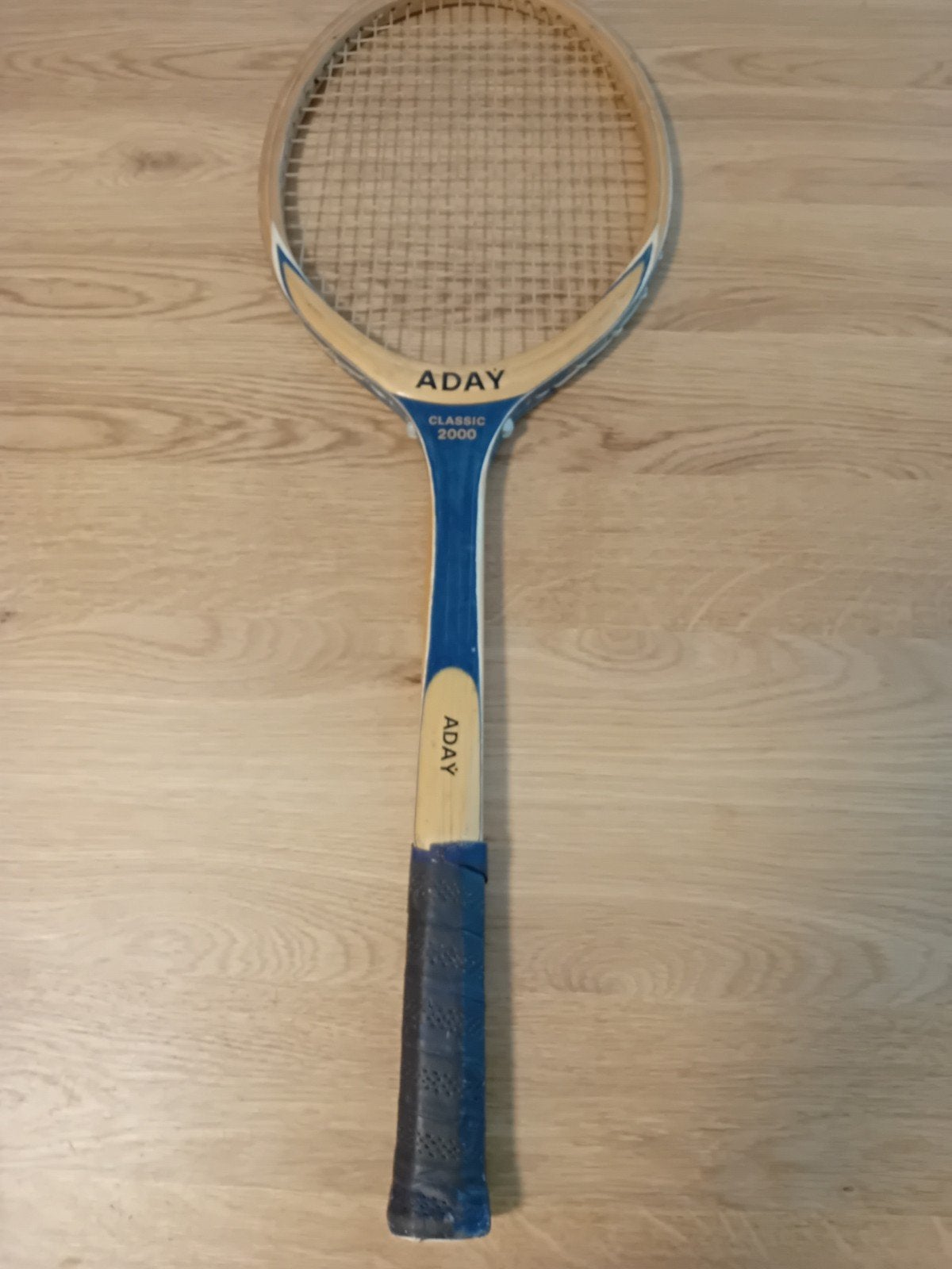 Vintage Aday Classic 2000 Tennisracket - Houten Racket, Sport en Fitness, Tennis, Ophalen, Gebruikt, Racket, Overige merken