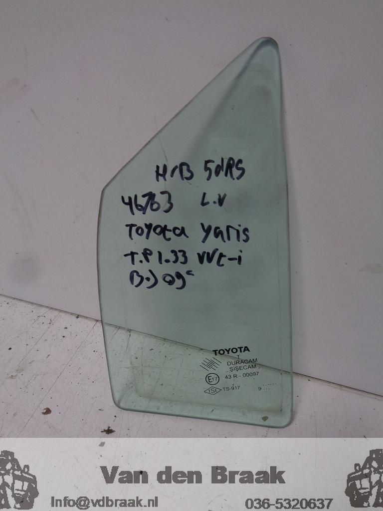 Toyota Yaris 5 drs 2005-2011 Scheerruit links voor, Gebruikt, -, Ophalen of Verzenden, Toyota