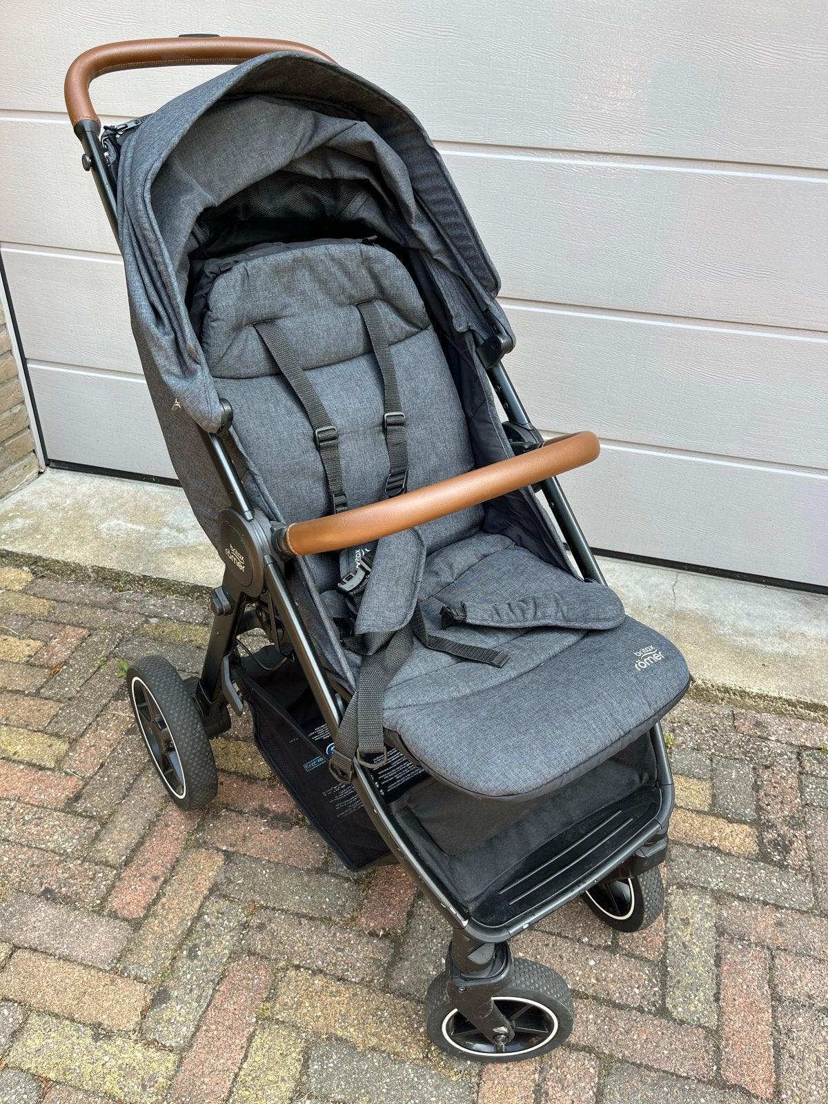 Britax Römer buggy - Zo goed als nieuw, Kinderen en Baby's, Kinderwagens en Combinaties, Ophalen, Zo goed als nieuw, Kinderwagen