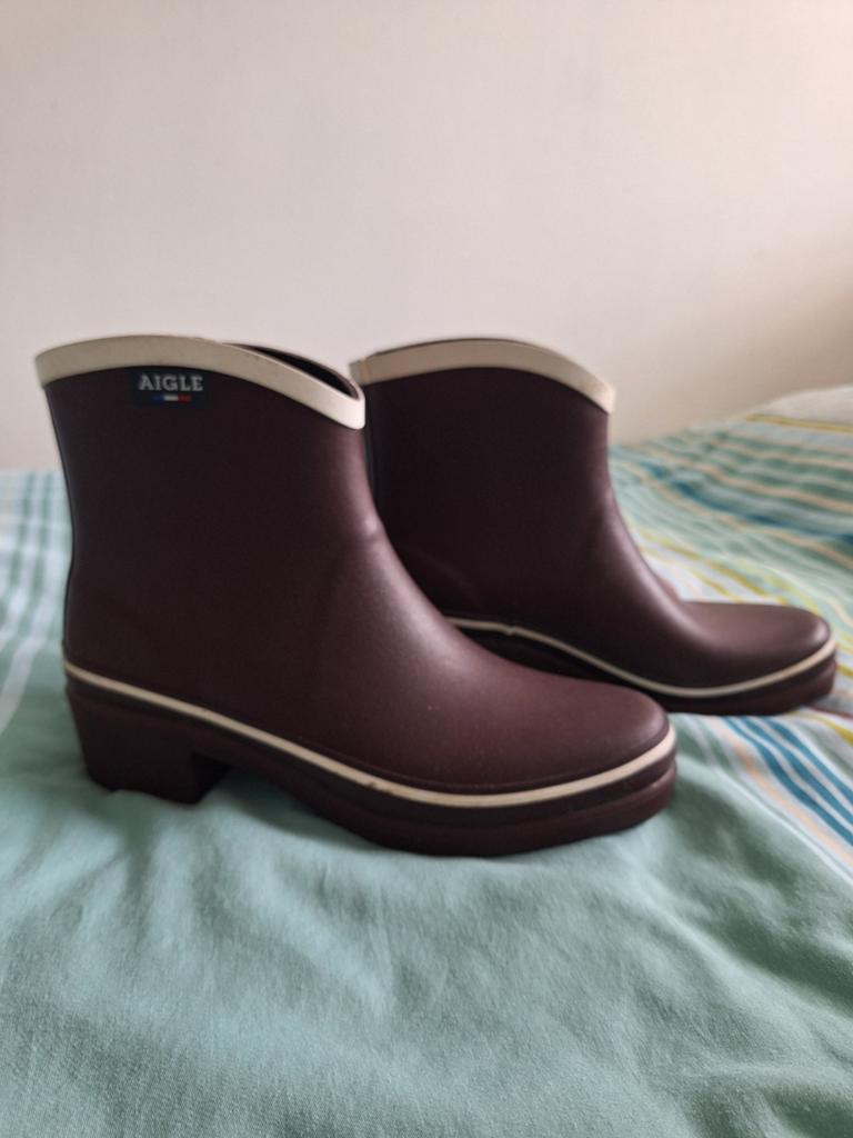 Aigle bordeauxrode regenlaarzen, maat 40, Ophalen of Verzenden, Rood, Aigle, Regenlaarzen