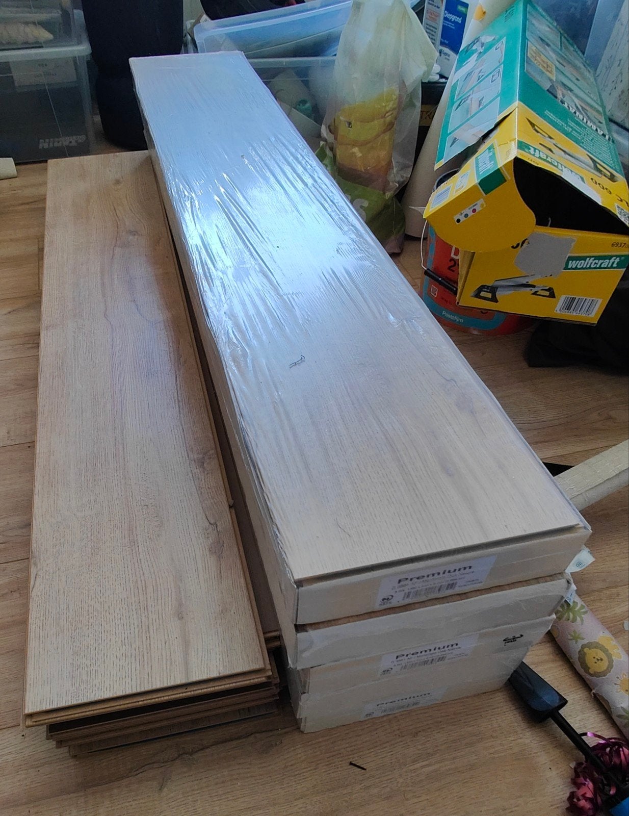 17 m2 nieuw laminaat, Doe-het-zelf en Verbouw, Ophalen, 50 tot 150 cm, Nieuw, 10 m² of meer