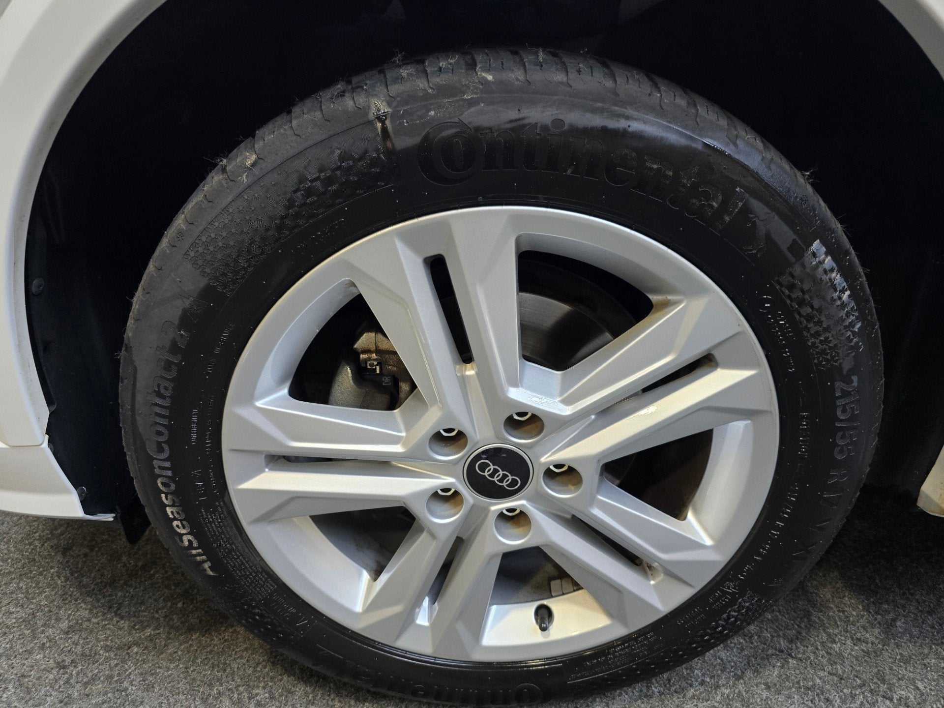 Audi Q2 30 TFSI Advanced edition Full LED MMI Navi Camera VC, Voorwielaandrijving, Stof, Gebruikt, Wit
