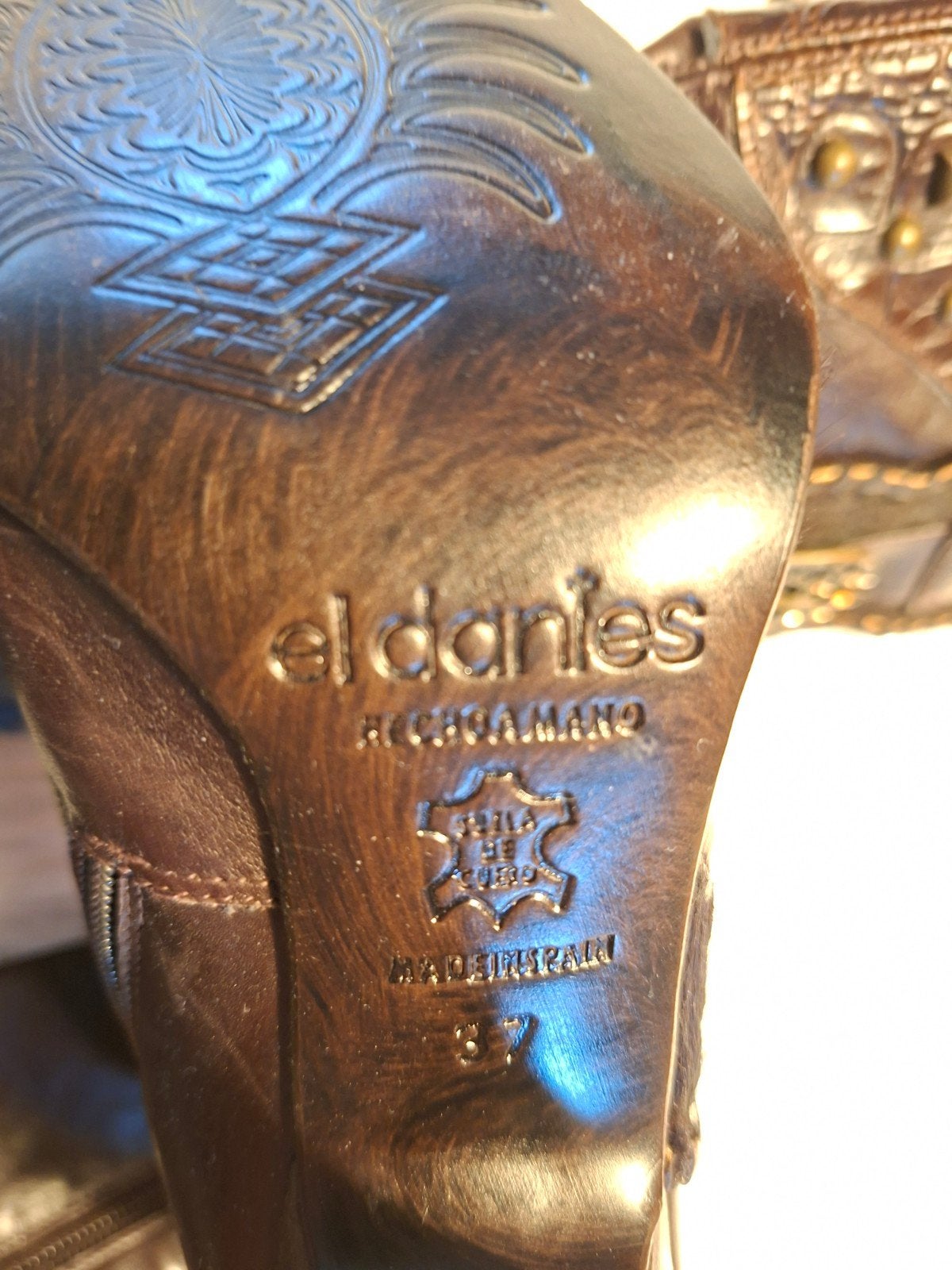 El Dantes Hoge Laarzen met Hak - Maat 37, Kleding | Dames, Schoenen, Hoge laarzen, Bruin, El Dantes, Ophalen of Verzenden