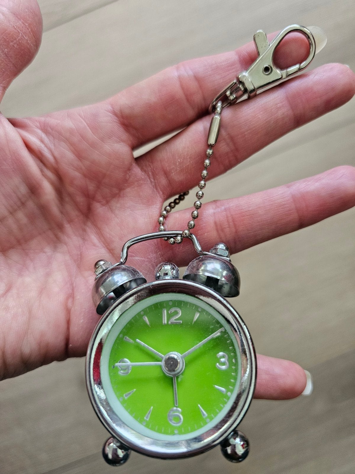 Mini klok met echte wekker - Nieuw! Inclusief batterij, Huis en Inrichting, Ophalen, Nieuw