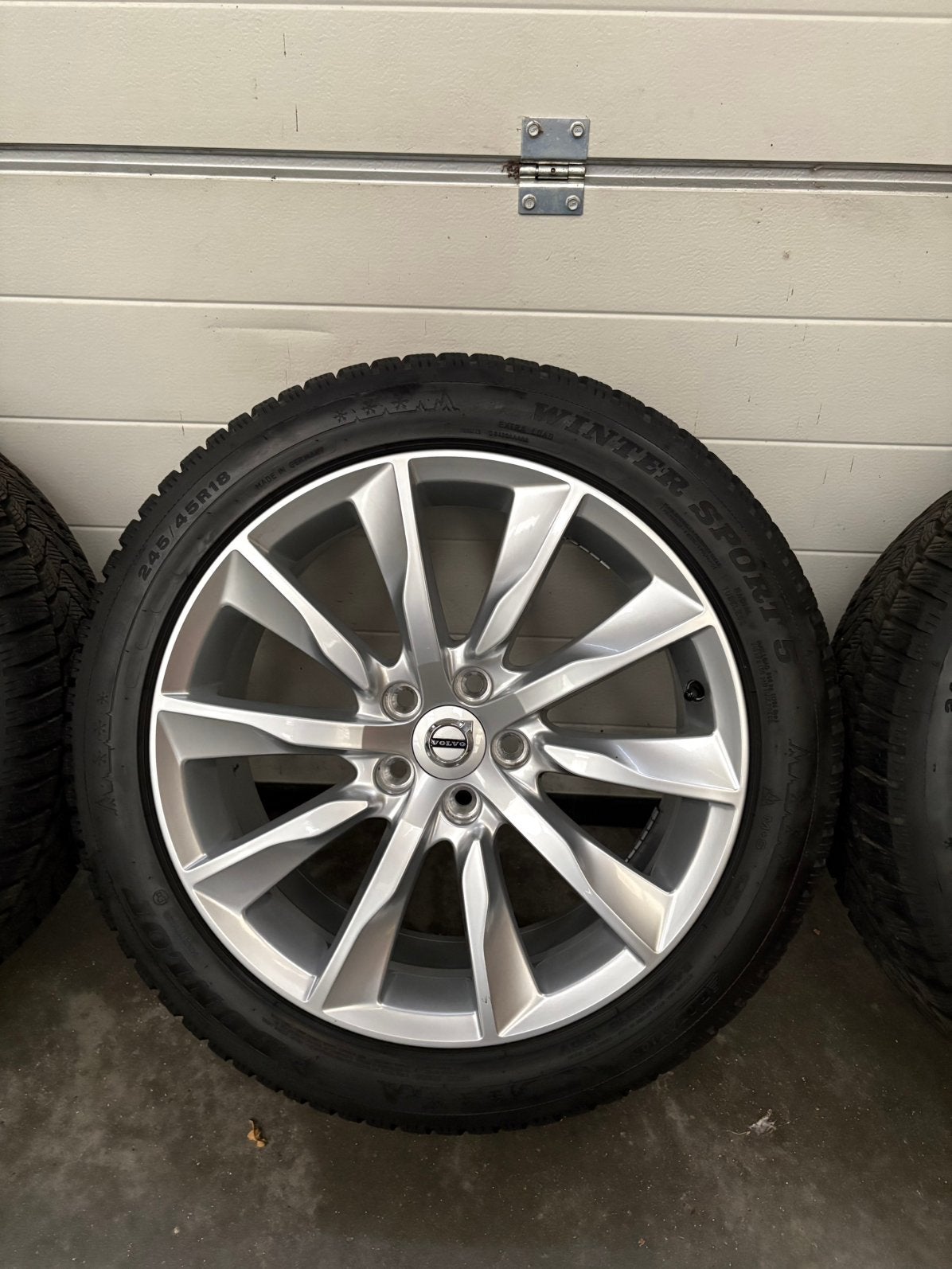 Volvo V90 S90 Turbine 18 inch DEMO winterset 8+ mm!, Auto-onderdelen, Banden en Velgen, 18 inch, Banden en Velgen, Volvo, Volvo