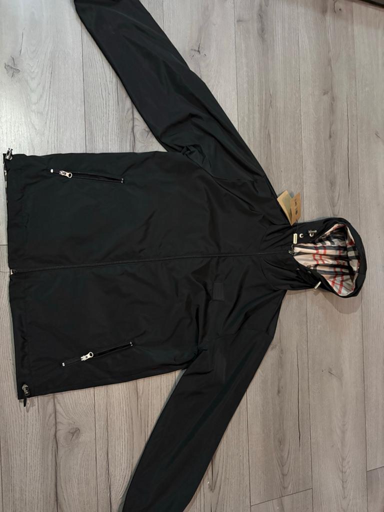 Burberry Reversible Jas Zwart/Geruit - maat, Kleding | Heren, Jassen | Zomer, Zo goed als nieuw, Maat 46 (S) of kleiner, Zwart