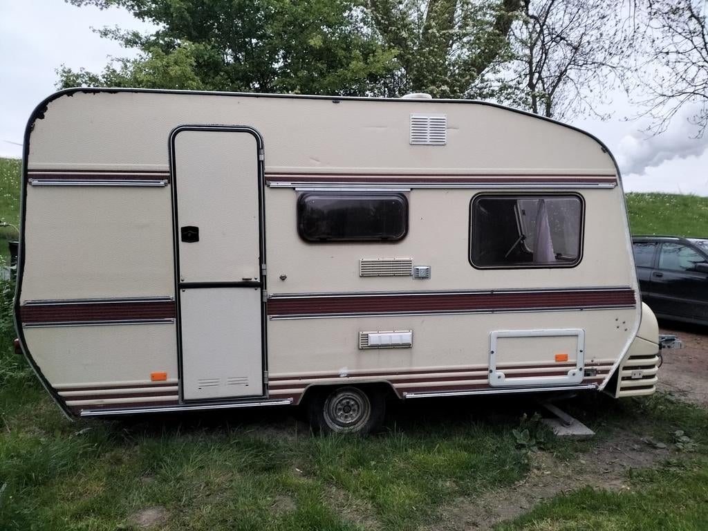 Münsterland 400 – opknap/festival caravan met kenteken, Openslaande ramen, Particulier, 4 tot 5 meter, 500 - 750 kg