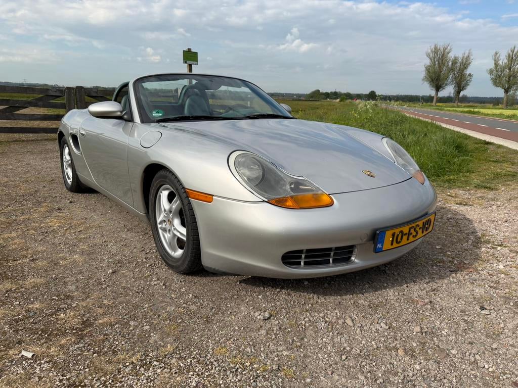 Porsche Boxster 2.5 1997 Grijs, 2500 cc, Achterwielaandrijving, 1225 kg, Open dak