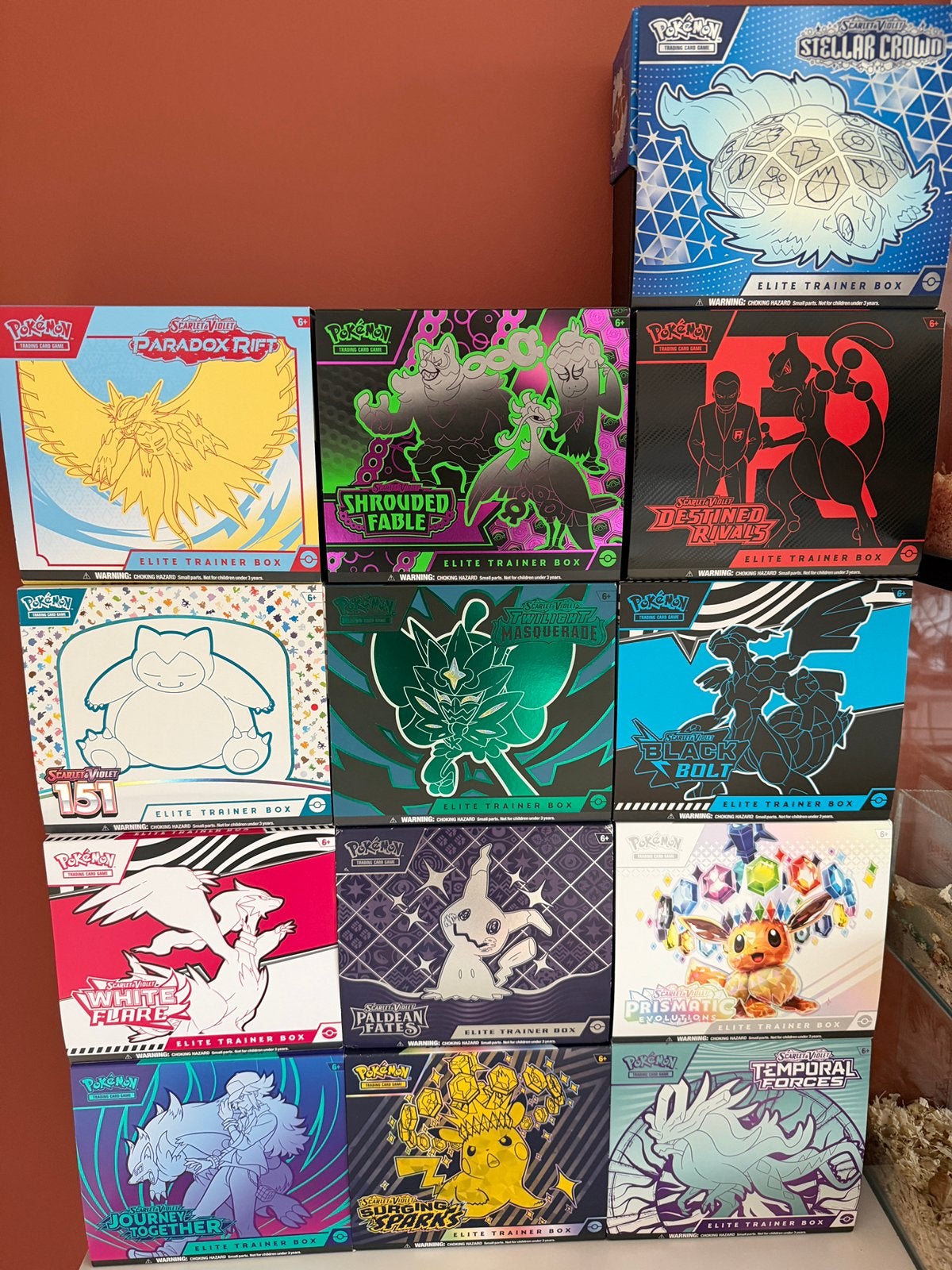 13 Pokemon ETB, Ophalen of Verzenden, Gebruikt, Boosterbox