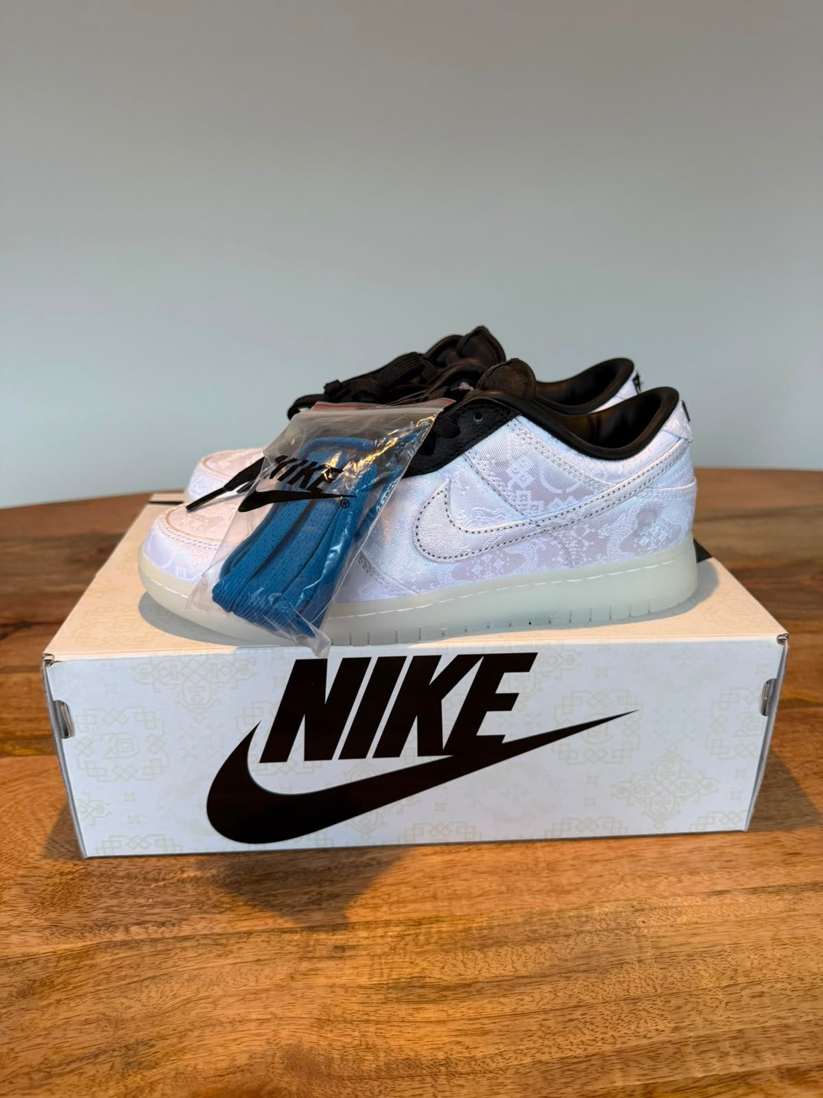 CLOT x fragment design x Nike Dunk “20th Anniversary” –EU 39, Wit, Nieuw, Ophalen of Verzenden, Sneakers of Gympen