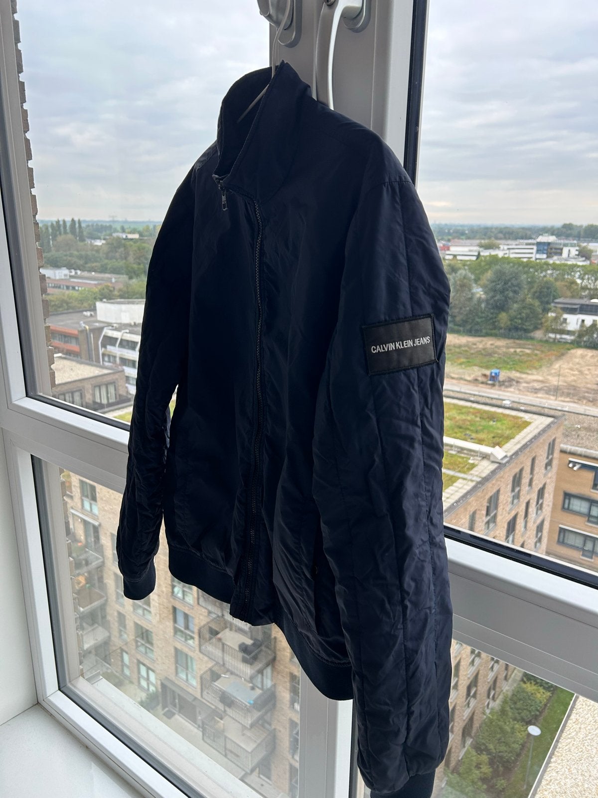 Calvin Klein Jeans jas donkerblauw maat M, Kleding | Heren, Ophalen of Verzenden, Zo goed als nieuw, Maat 48/50 (M), Blauw