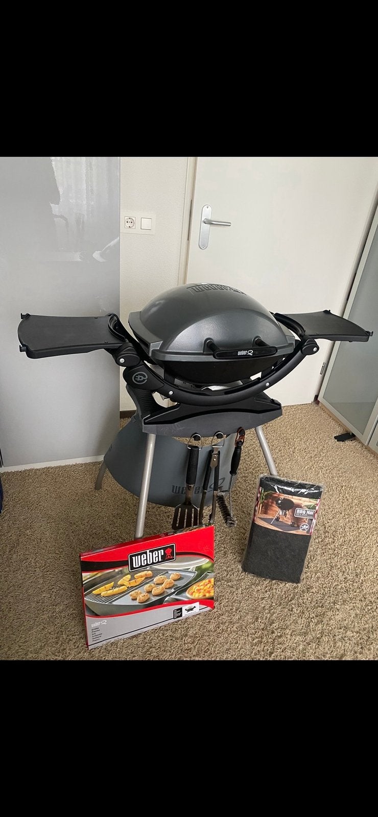 WeberQ1400Elektrische Barbecue Compleet om zo te beginnen, Ophalen, Zo goed als nieuw