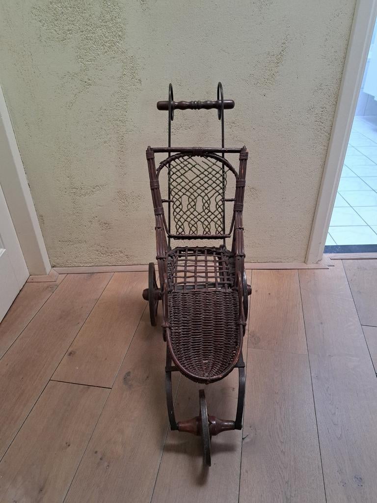 Decoratieve poppenwagen, Ophalen