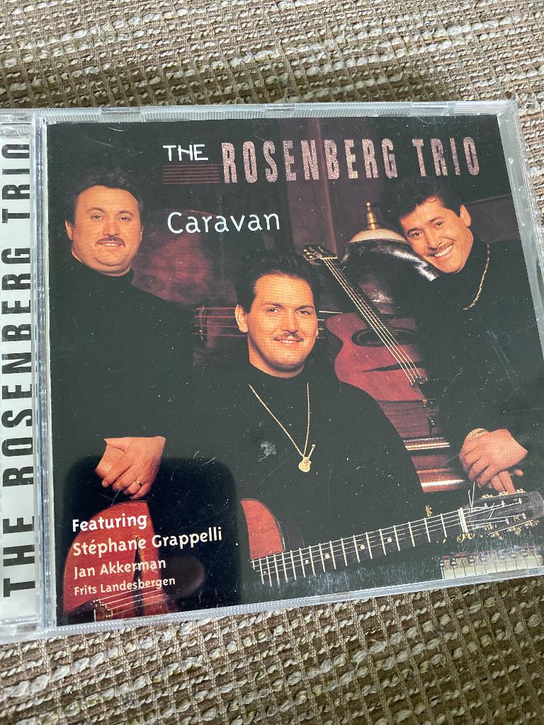 The Rosenberg Trio : Caravan ( cd ), Ophalen of Verzenden, 1980 tot heden, Zo goed als nieuw, Jazz
