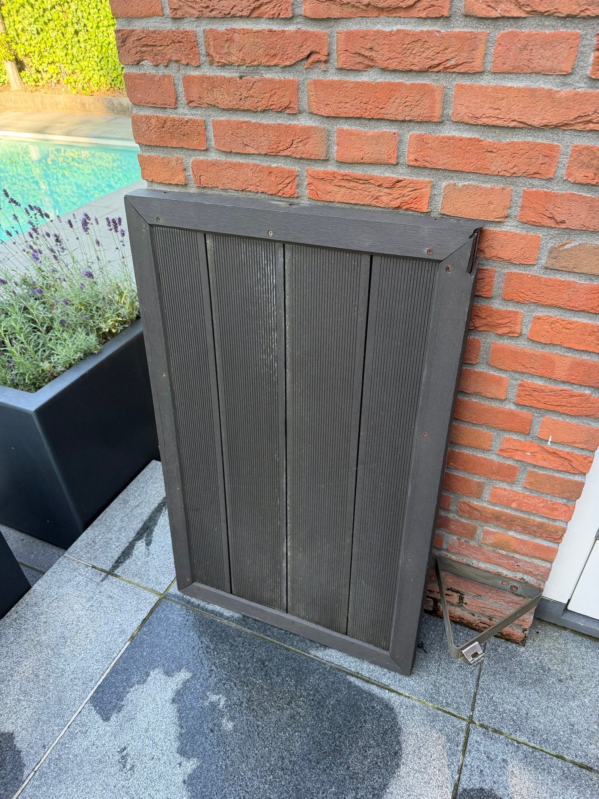Vloerelement voor solardouche of zwembadladder, Ophalen, Gebruikt
