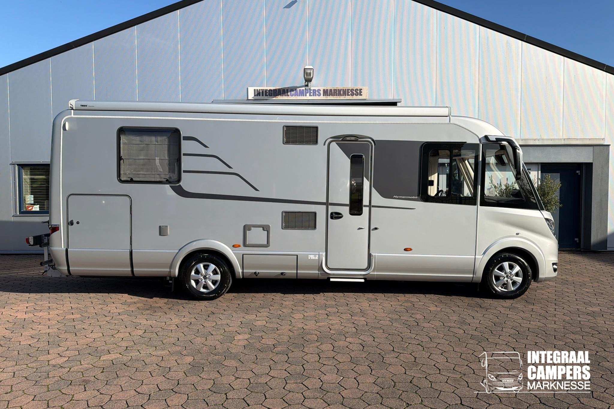 Hymer BML-I 790 | Levelsysteem | Bovenkastjes | Queensbed |, Tot en met 2, 7 tot 8 meter, Bedrijf, Diesel
