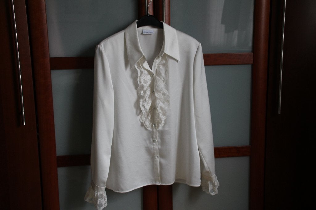 Witte blouse met mooi rever van Frank Walder maat 42., Kleding | Dames, Blouses en Tunieken, Zo goed als nieuw, Maat 42/44 (L)