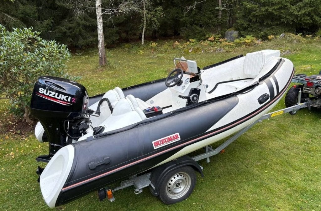 Suzumar 410 CC RIB (2017) + Suzuki 50PK! 4T + trailer  (TOP), Polyester/glasvezel, 4 m, Suzumar, Ophalen of Verzenden