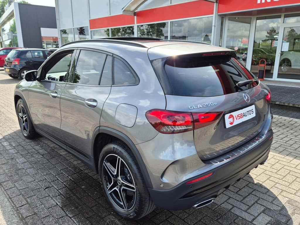 Mercedes-benz GLA-KLASSE GLA 250e AUT. 218PK AMG-PAKKET PANO, Automaat, Gebruikt, Huisgarantie, Bedrijf