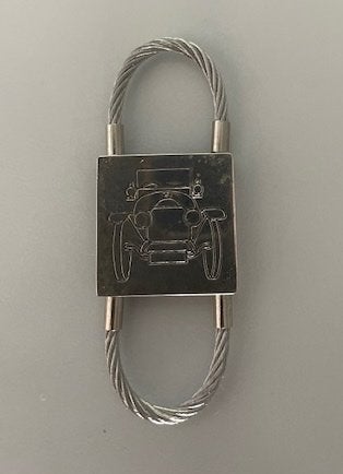 Zilverkleurige Metalen Sleutelhanger met Klassieke Mazda , Ophalen of Verzenden, Gebruikt, Merk